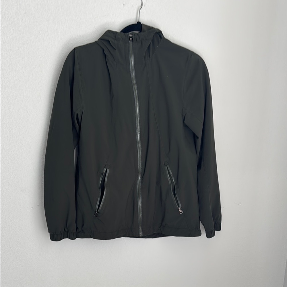 Lululemon Women’s Green Hooded Jacket